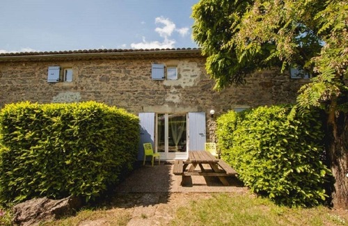 Montreal Casa | Gite 5 La Clé des Champs, South Ardèche, with swimming pool, summer entertainment, restaurant