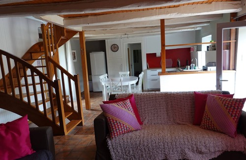 Dineault Casa | Casa rural para 6 personas en plena naturaleza. Cerca de todo (85 e / noche período completo)