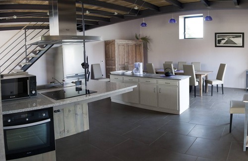 Chambretaud Cabaña | Casa rural a 6 km de puy du fou con piscina privada y jacuzzi accesible para discapacitados