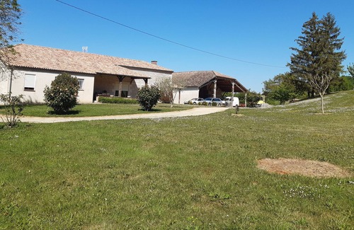 Sainte-Livrade-sur-Lot Cabaña | Gite 90 m2 lot-et-Garonne / 6 people