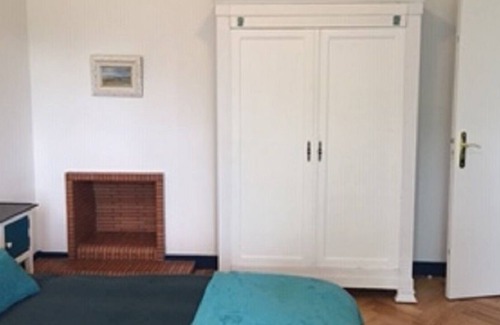 Labouheyre Casa | Gite art Déco 5 Chambres Piscine et Tennis Partagés