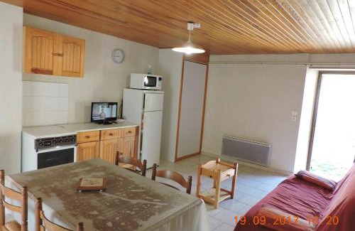 Mas-d'Orcieres Apartamento | Gite au pied du mont Lozère 3