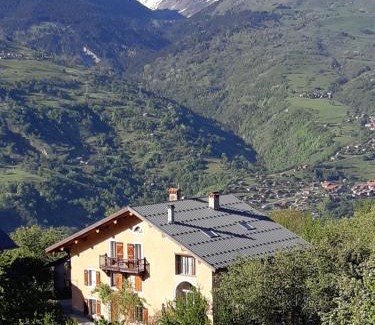 Aime Cama Y Desayuno | Gite-Auberge de Montvilliers