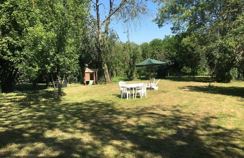 Le Plessis-Luzarches Cabaña | AUX FLEURS DE CERISES - Casa rural 4 personas