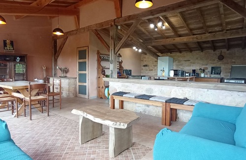 Chatres Casa | Gite Avec Piscine - Périgord Noir - 6/8 Personnes