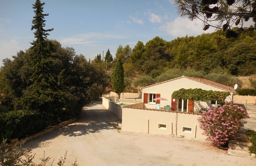 Le Barroux Casa | Gite Avec Piscine Poue 12 Personnes aux Pieds du Mt Ventoux