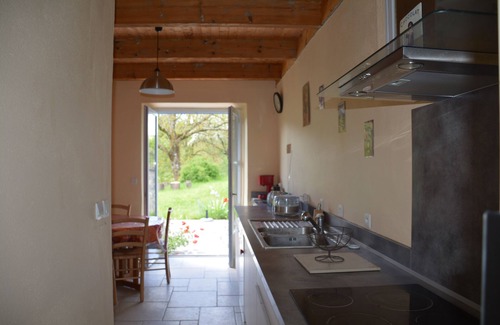 Aydat Cabaña | Gîte Aydat les Prades in the Parc des Volcans