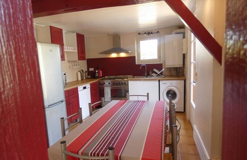 Belis Casa | Casa rural Bélis, 3 dormitorios, 6 personas