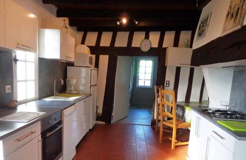 Belhade Casa | Casa rural Belhade, 4 dormitorios, 8 personas