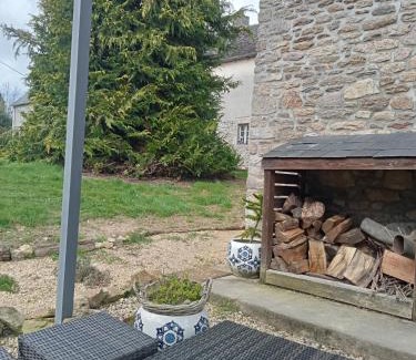 Plumaudan Casa | Gite Bleu Brittany near Dinan