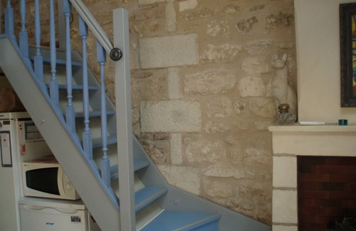 Saint-Cesaire Casa | Casa rural "persianas azules" Pequeña casa de campo en Charente Marítimo