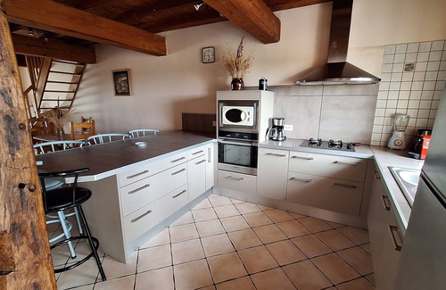 Saint-Gauderic Casa | GITE BOYER BAS (2-10 pers) With SWIMMING POOL and SPA