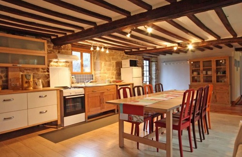 Breel Casa | Casa rural Bréel, 3 dormitorios, 5 personas