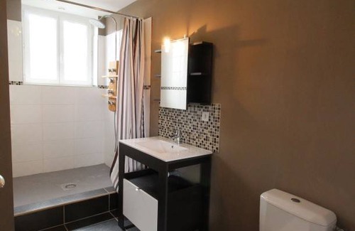 Brain-sur-Allonnes Casa | 56 m² Casa ∙ 2 habitaciones ∙ 4 personas