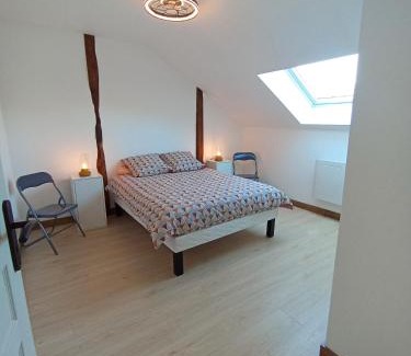 Noyant-Villages Casa | Gite Bricabroc 7 personnes
