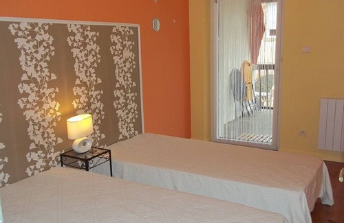 Castelsarrasin Cabaña | Casa rural Castelsarrasin, 3 dormitorios, 8 personas