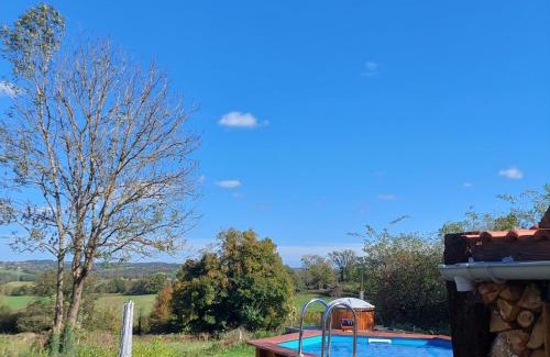 Saint-Marcel-en-Marcillat Casa | Gite Charassat