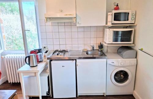 Cublac Casa | Gite Charlotte au Domaine de la Morétie