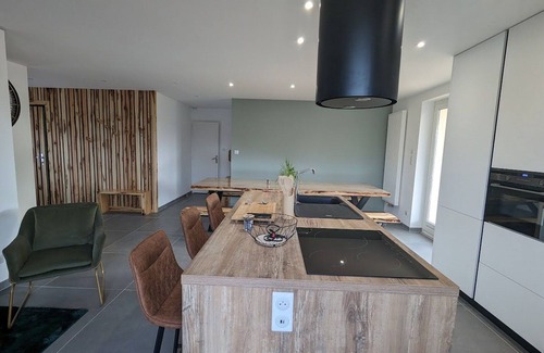 Chaumousey Cabaña | Gite Chaumousey, 4 bedrooms, 12 persons