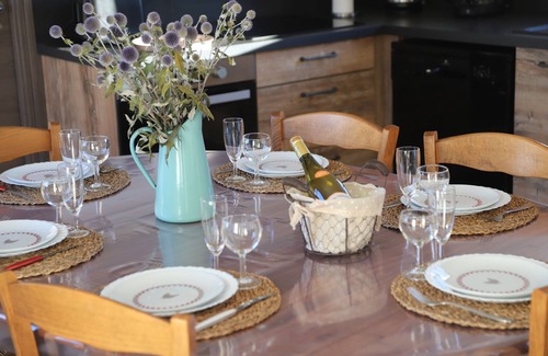 Bouillancourt-en-Sery Cabaña | GITE CHEZ MCIHEL WITH PRIVATE JACUZZI