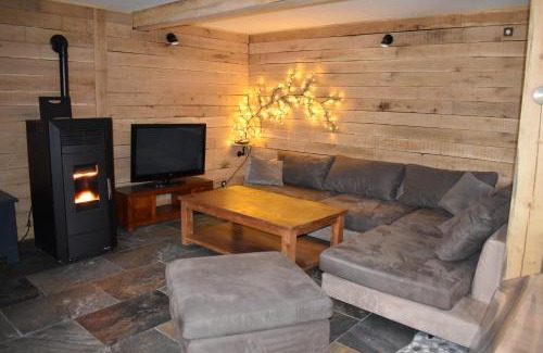 Philippeville Chalet De Esquí | Gite cocon dans la forêt