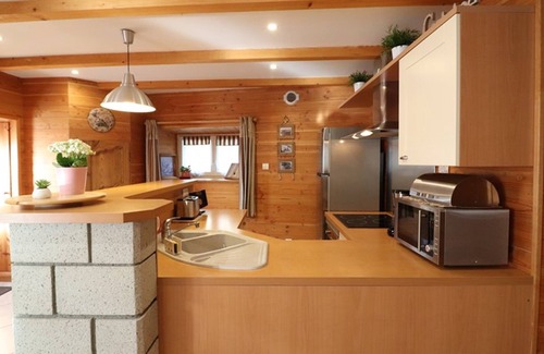 Collandres Cabaña | Gite Collandres, 2 bedrooms, 4 persons