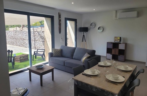 Couzon Cabaña | Gite Couzon, 1 bedroom, 2 persons
