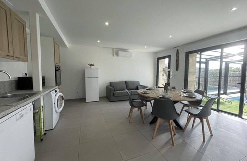 Couzon Cabaña | Gite Couzon, 2 bedrooms, 4 persons