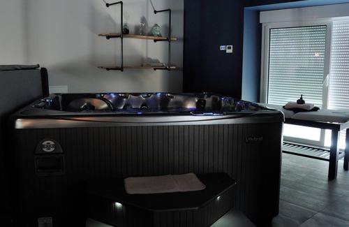 Marigny-Marmande Casa | Gite Détente 5 Étoiles Loft Industriel Hammam, Sauna et spa