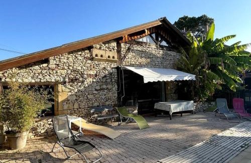 Gardonne Casa | Gite de charme en pierres apparentes : Les Granges