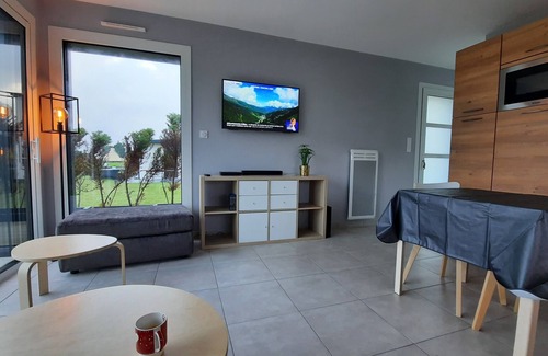 Saint-Pabu Casa | Gîte de Keroustad - Close to the beach with small sea view