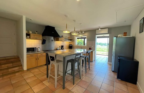 Diancey Casa | Gîte de la fontaine salée, a haven of peace in the heart of the Auxois meadows.