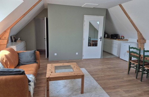Broons Apartamento | Gite de la Planchette with heated swimming pool