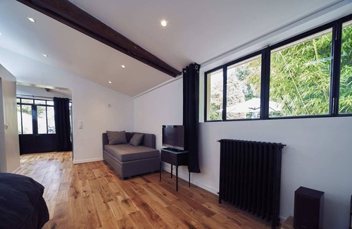 Bry-sur-Marne Apartamento | Apartamento-Baño con bañera-Vista al Jardín-4 étoiles