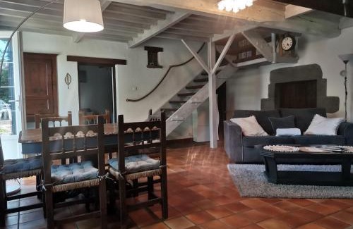 Saint-Remy-de-Blot Casa | Gite des Cotes de Sioule