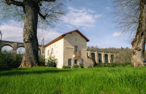 Plombiees-Les-Dijon Casa | Gite Domaine de Neuvon