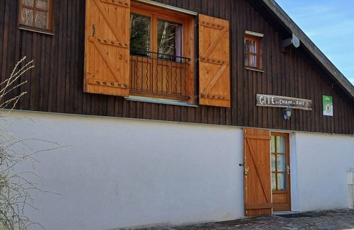 Le Tholy Apartamento | Gîte del Champ du Bois: Confort en el corazón de los Vosgos