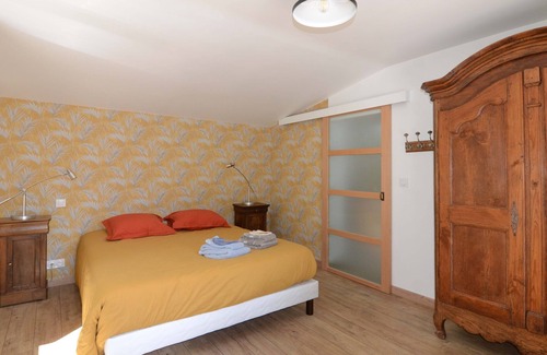 Saint-Germain-de-Livet Cabaña | Gite of the Domaine de la Mésange golf course