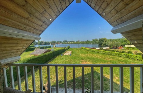 Ardres Casa | Gite du lac du Palentin Ardres
