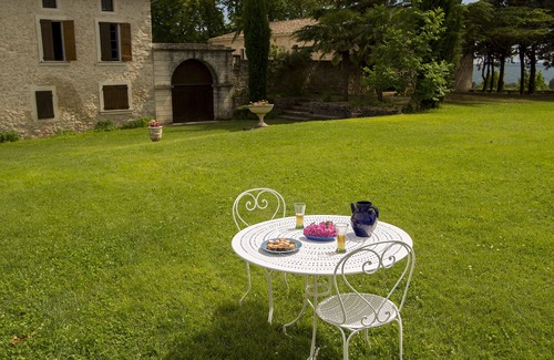 Forcalquier Cabaña | Plan des Aires cabaña con piscina