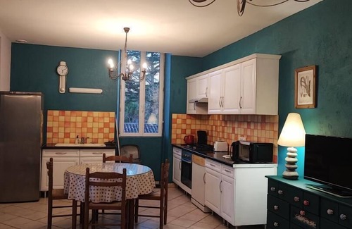 Doulezon Casa | Gite DU Vieux Platane
