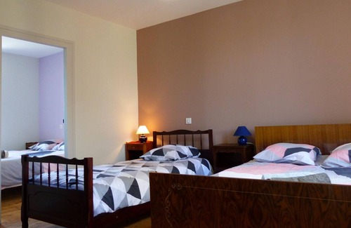 Fourilles Cabaña | Gite Fourilles, 4 bedrooms, 10 persons
