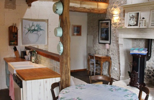 Nanteuil-de-Bourzac Cabaña | Casa rural con piscina privada en la zona rural de Dordoña, cerca de Verteillac / Riberac