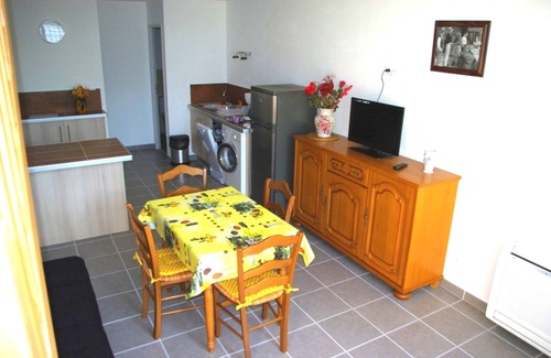 Saint-Saturnin-les-Avignon Cabaña | Casa rural 2/3 personas a 10 km de Aviñón