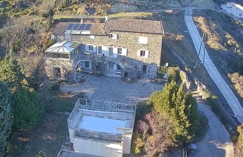 Rochessauve Casa | Gîte in Ardèche with swimming pool and magnificent view of the valley
