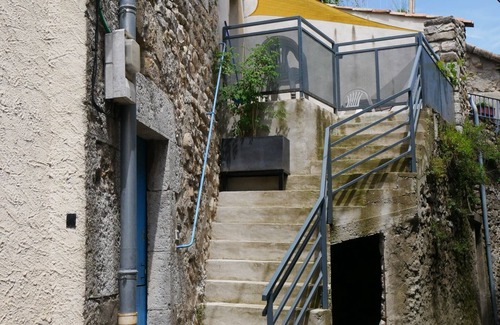 Lanas Casa | Casa rural en Lanas para 2 a 3 personas a 100 metros del río Ardèche