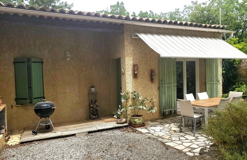 Villeneuve Casa | GITE IN LARGE PROVENCAL ESTATE