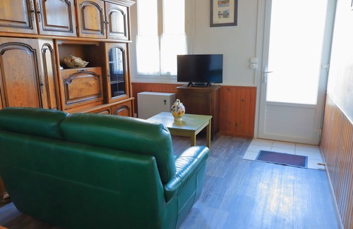 Ouzouer-sur-Trezee Apartamento | Gite in the Loiret, near the Loire, on the banks of the Briare canal.