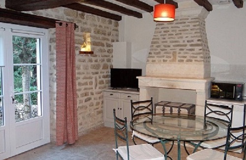 Saint-Pompain Cabaña | Gîte in the heart of nature by the river