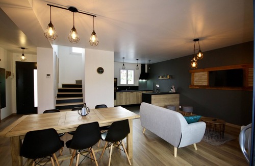 Irouleguy Casa | Gîte IZAR 4*, home in the heart of the Basque Country